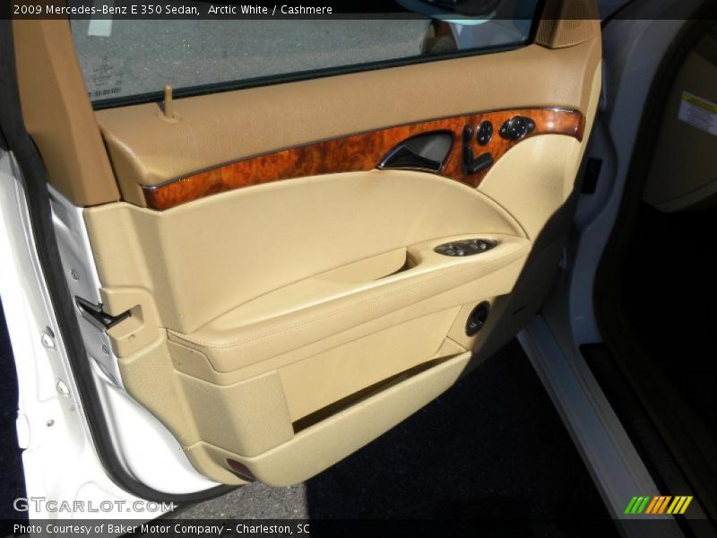 Arctic White / Cashmere 2009 Mercedes-Benz E 350 Sedan