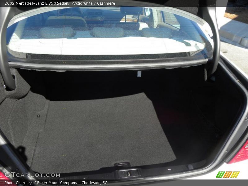 Arctic White / Cashmere 2009 Mercedes-Benz E 350 Sedan