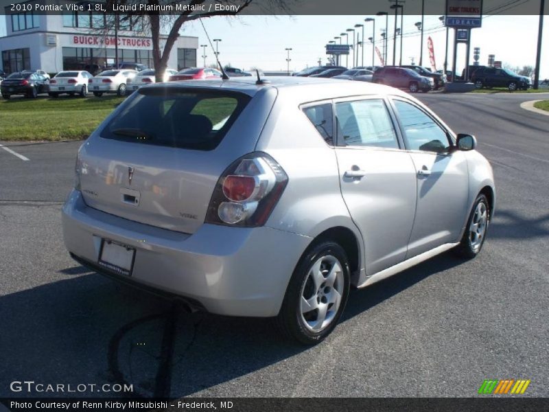 Liquid Platinum Metallic / Ebony 2010 Pontiac Vibe 1.8L