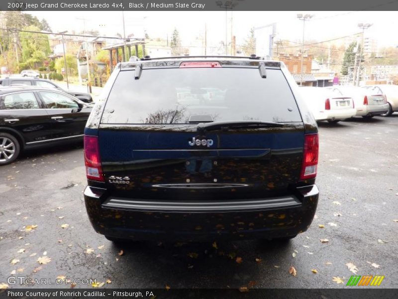 Black / Medium Slate Gray 2007 Jeep Grand Cherokee Laredo 4x4