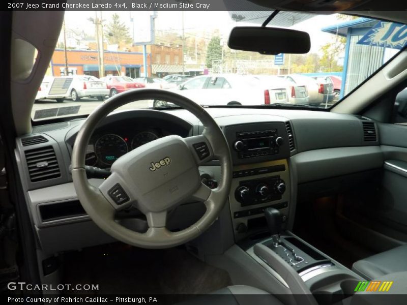 Black / Medium Slate Gray 2007 Jeep Grand Cherokee Laredo 4x4