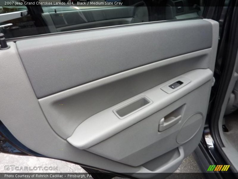 Black / Medium Slate Gray 2007 Jeep Grand Cherokee Laredo 4x4