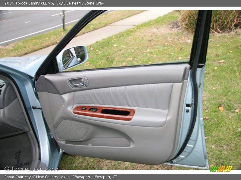Door Panel of 2006 Camry XLE V6