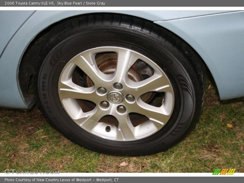  2006 Camry XLE V6 Wheel