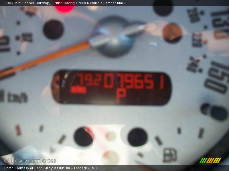 British Racing Green Metallic / Panther Black 2004 Mini Cooper Hardtop