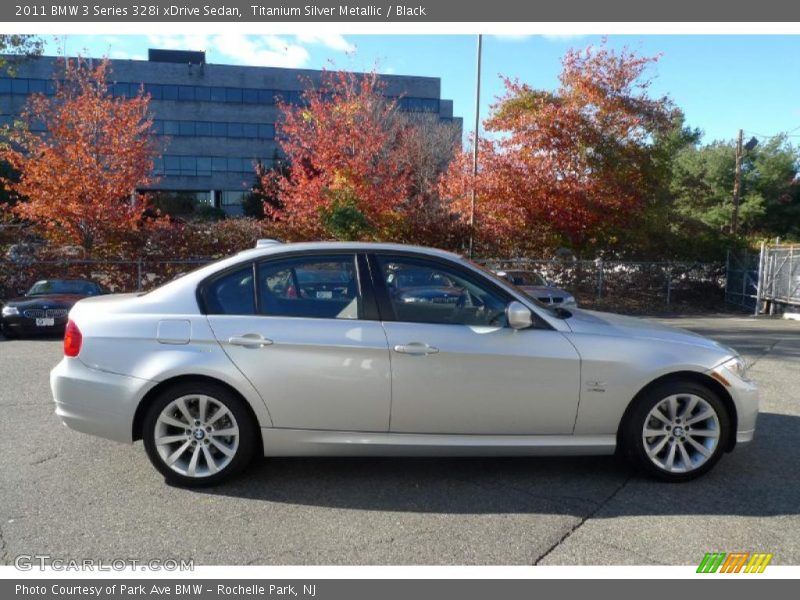 Titanium Silver Metallic / Black 2011 BMW 3 Series 328i xDrive Sedan