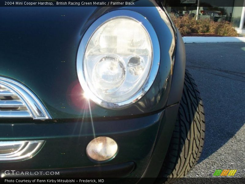 British Racing Green Metallic / Panther Black 2004 Mini Cooper Hardtop