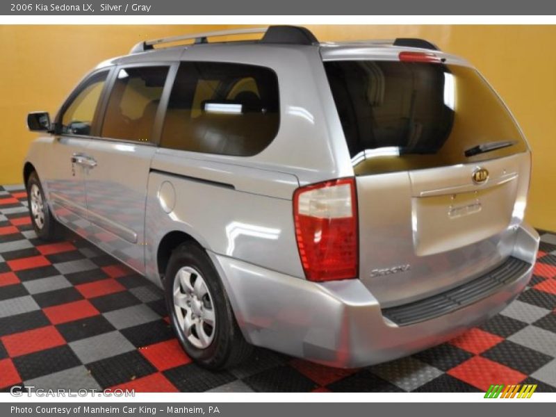 Silver / Gray 2006 Kia Sedona LX
