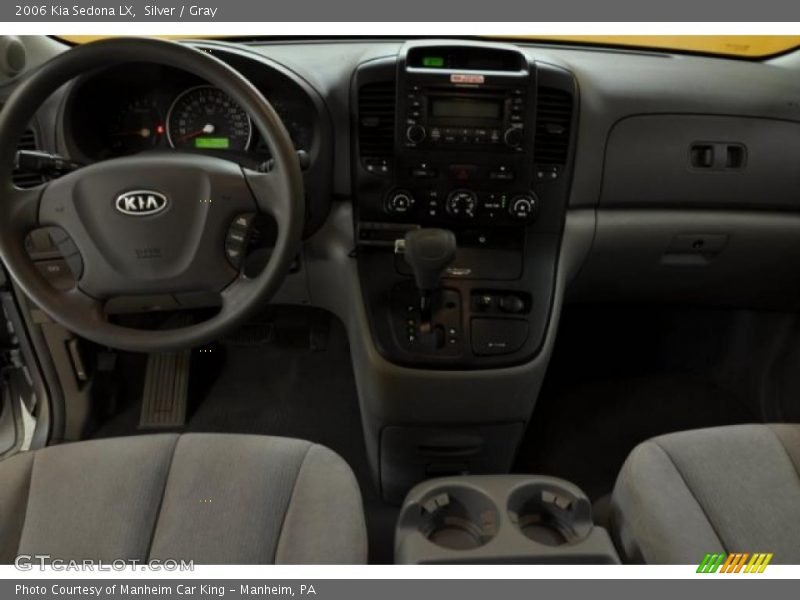 Silver / Gray 2006 Kia Sedona LX