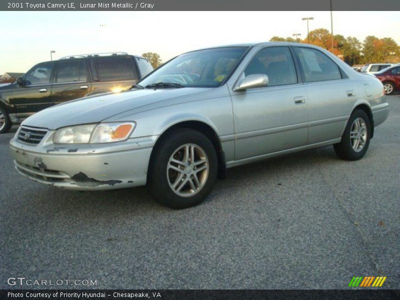 Lunar Mist Metallic / Gray 2001 Toyota Camry LE