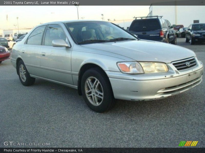 Lunar Mist Metallic / Gray 2001 Toyota Camry LE