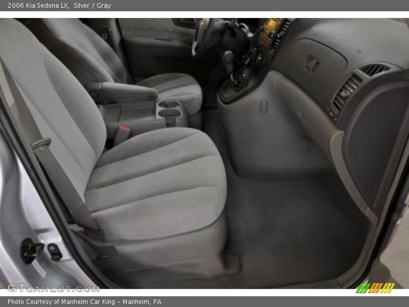Silver / Gray 2006 Kia Sedona LX