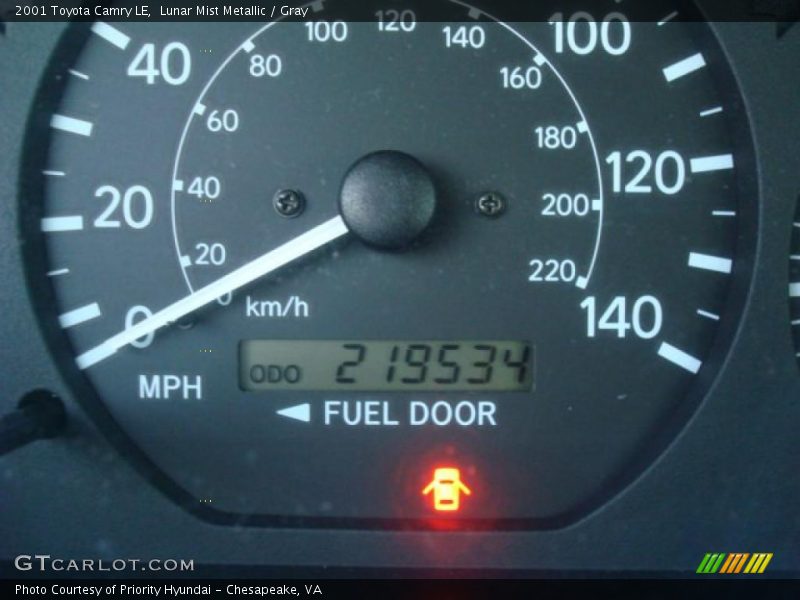 Lunar Mist Metallic / Gray 2001 Toyota Camry LE