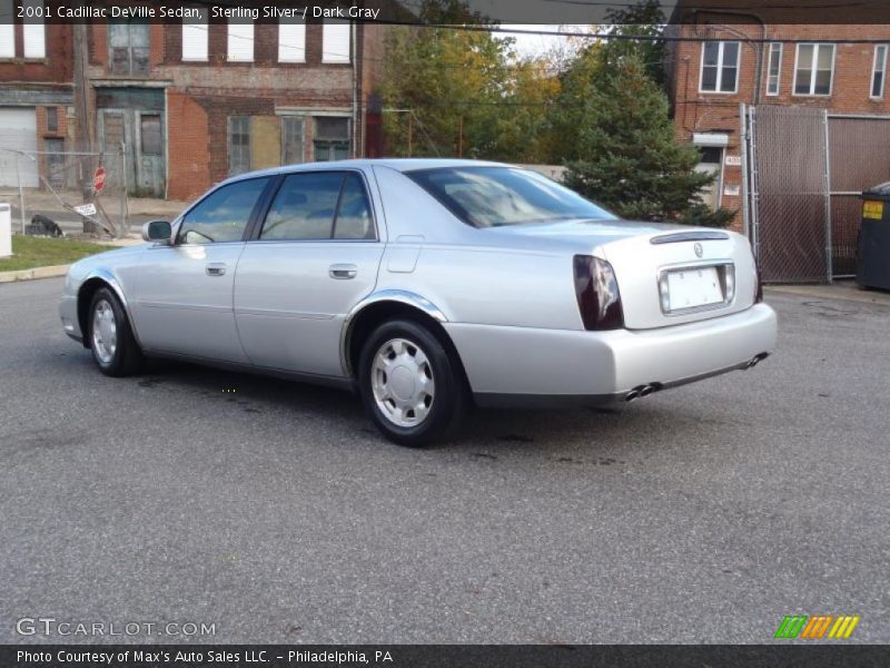 Sterling Silver / Dark Gray 2001 Cadillac DeVille Sedan