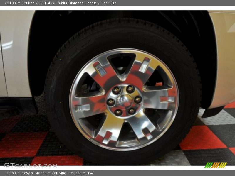  2010 Yukon XL SLT 4x4 Wheel
