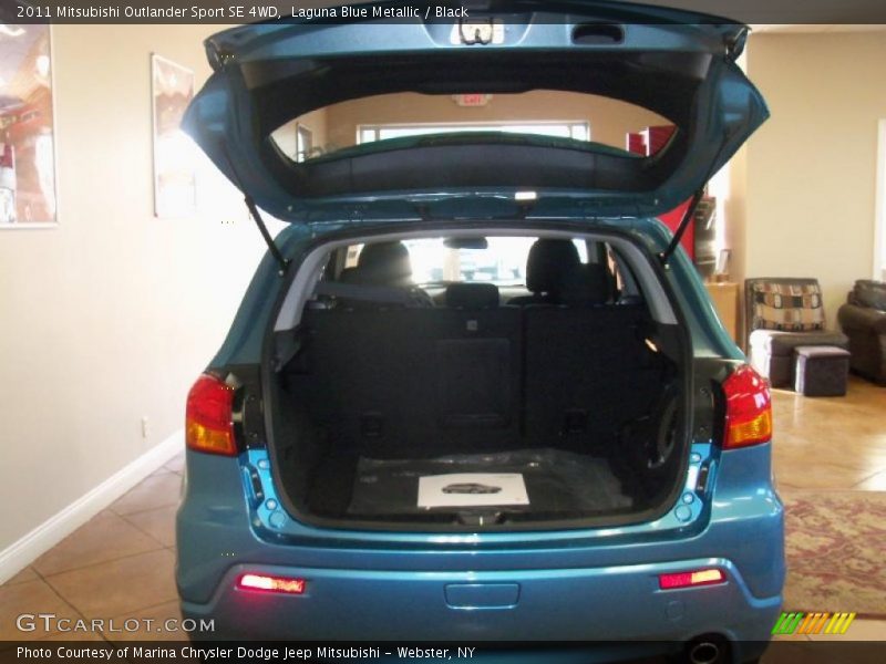 Laguna Blue Metallic / Black 2011 Mitsubishi Outlander Sport SE 4WD