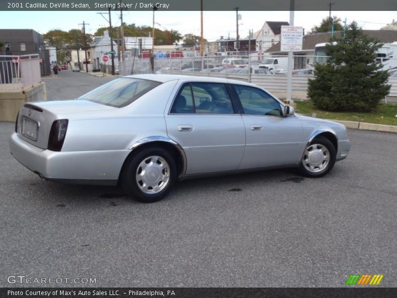 Sterling Silver / Dark Gray 2001 Cadillac DeVille Sedan