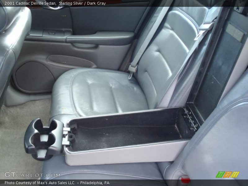 Sterling Silver / Dark Gray 2001 Cadillac DeVille Sedan