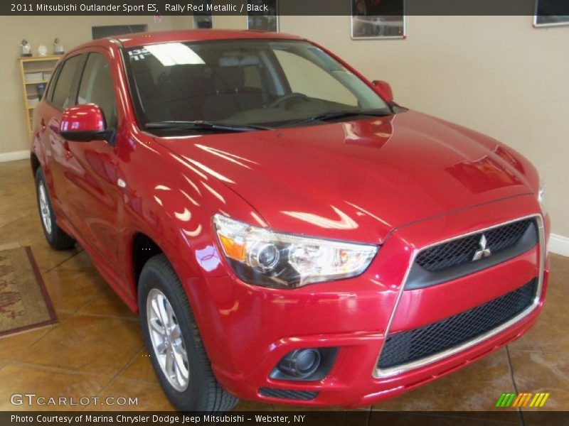 Rally Red Metallic / Black 2011 Mitsubishi Outlander Sport ES