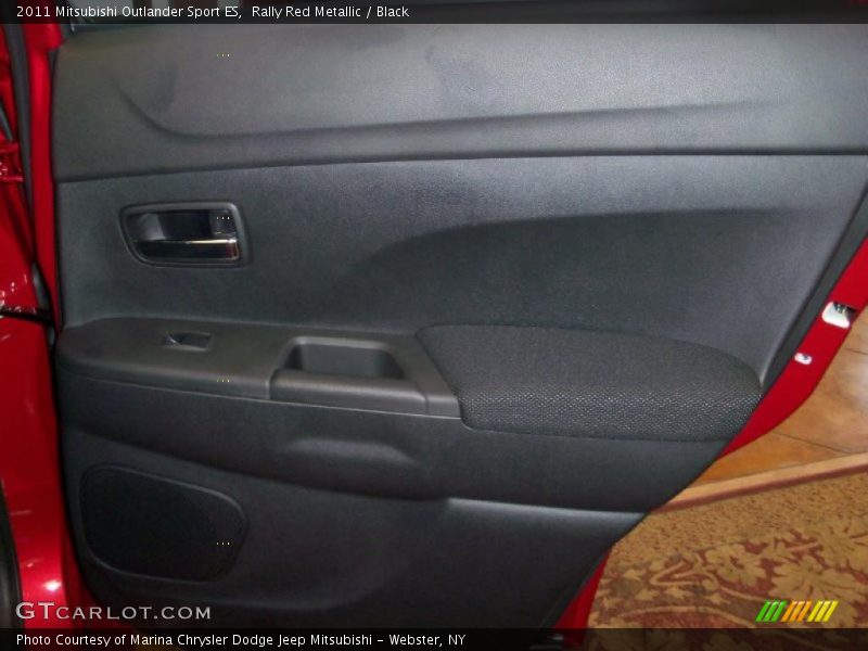 Rally Red Metallic / Black 2011 Mitsubishi Outlander Sport ES