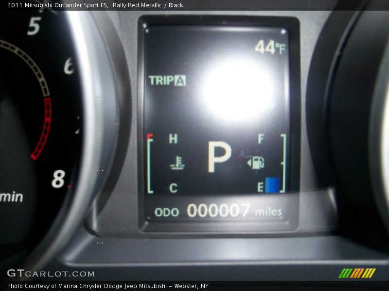 Rally Red Metallic / Black 2011 Mitsubishi Outlander Sport ES