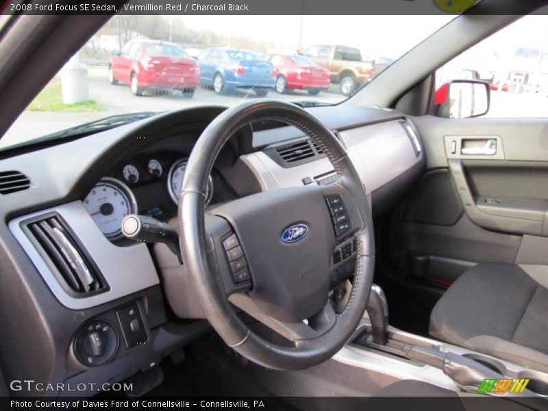 Vermillion Red / Charcoal Black 2008 Ford Focus SE Sedan