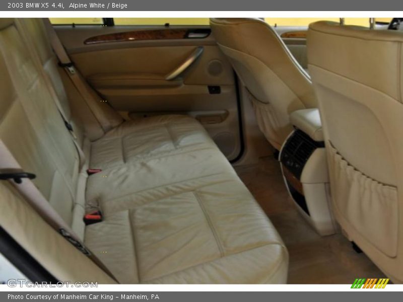 Alpine White / Beige 2003 BMW X5 4.4i