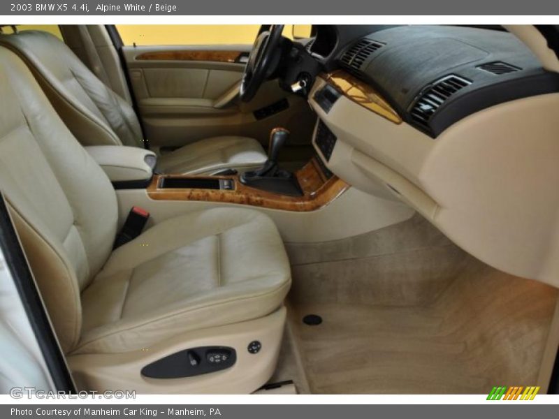 Alpine White / Beige 2003 BMW X5 4.4i