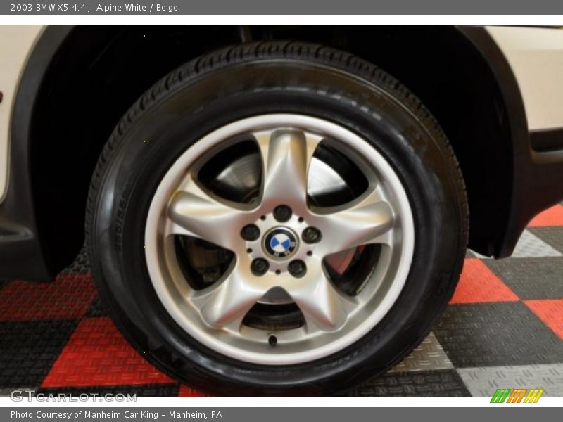 Alpine White / Beige 2003 BMW X5 4.4i