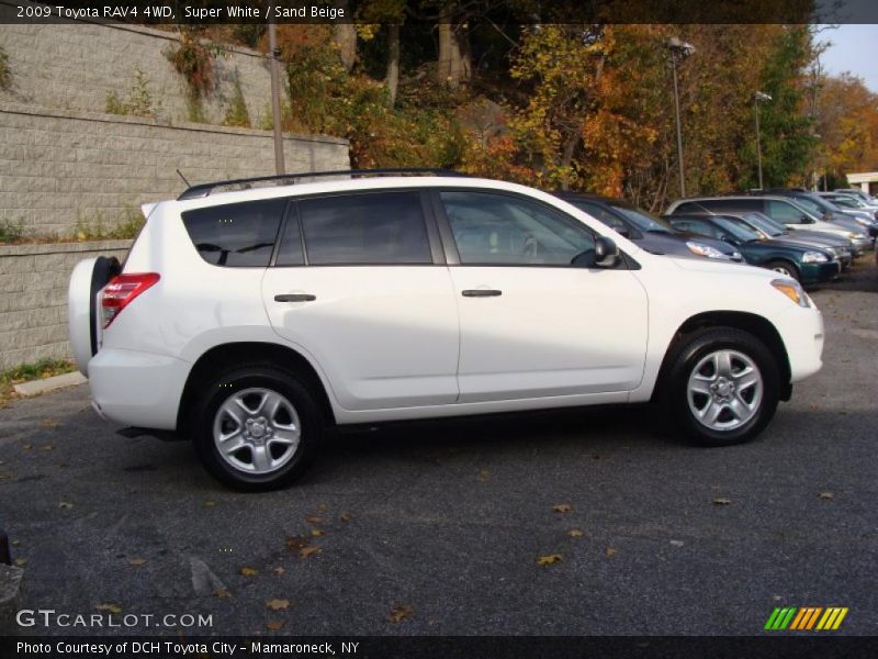 Super White / Sand Beige 2009 Toyota RAV4 4WD