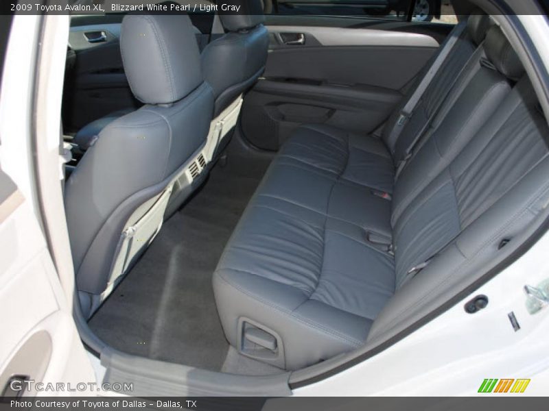 Blizzard White Pearl / Light Gray 2009 Toyota Avalon XL