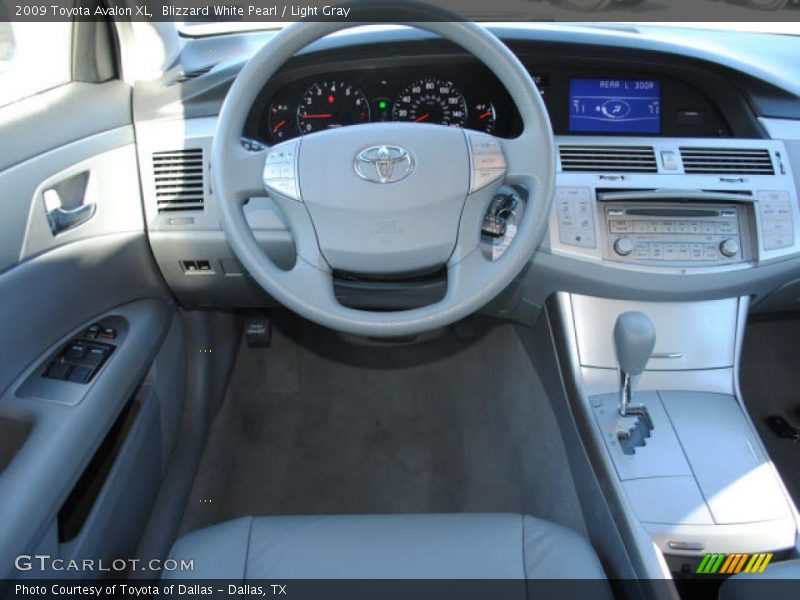 Blizzard White Pearl / Light Gray 2009 Toyota Avalon XL