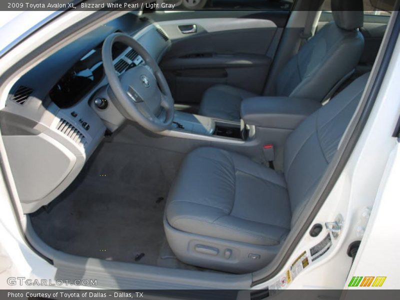 Blizzard White Pearl / Light Gray 2009 Toyota Avalon XL