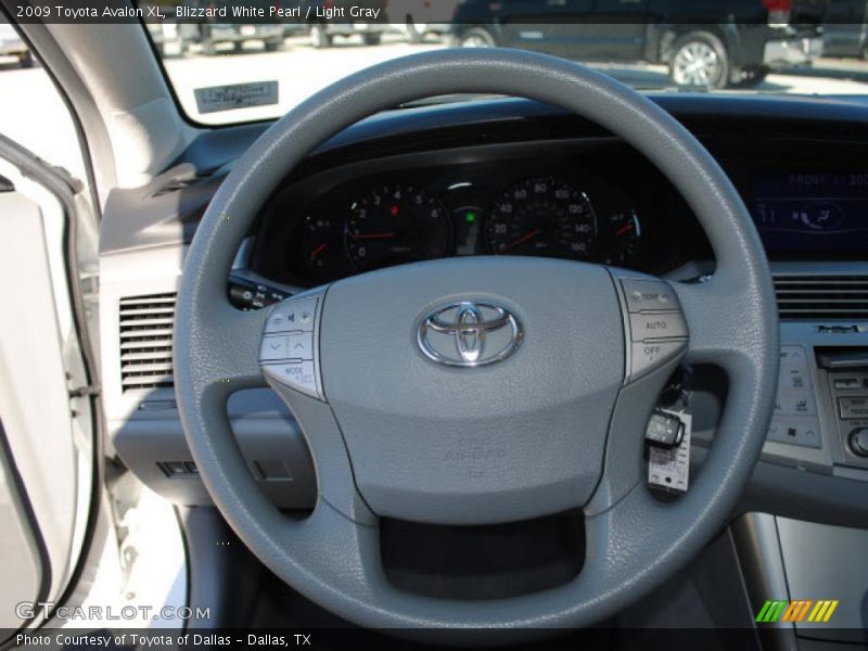 Blizzard White Pearl / Light Gray 2009 Toyota Avalon XL