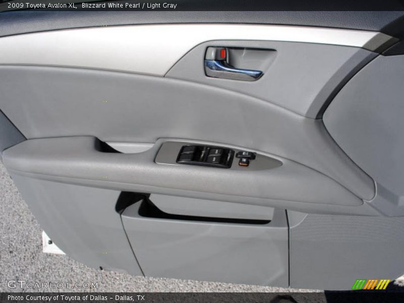 Blizzard White Pearl / Light Gray 2009 Toyota Avalon XL