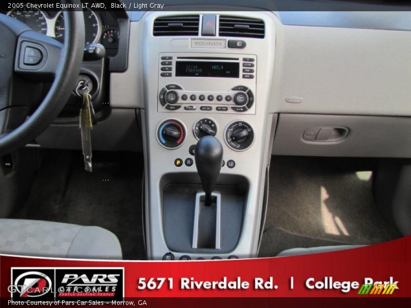 Black / Light Gray 2005 Chevrolet Equinox LT AWD