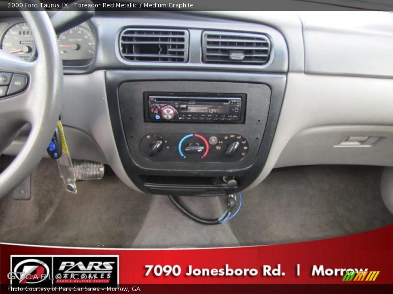 Toreador Red Metallic / Medium Graphite 2000 Ford Taurus LX