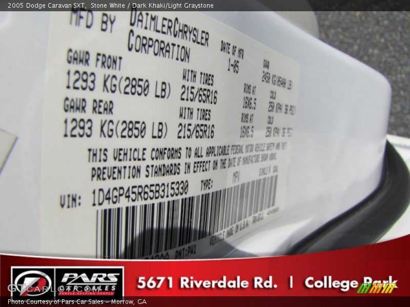 Stone White / Dark Khaki/Light Graystone 2005 Dodge Caravan SXT