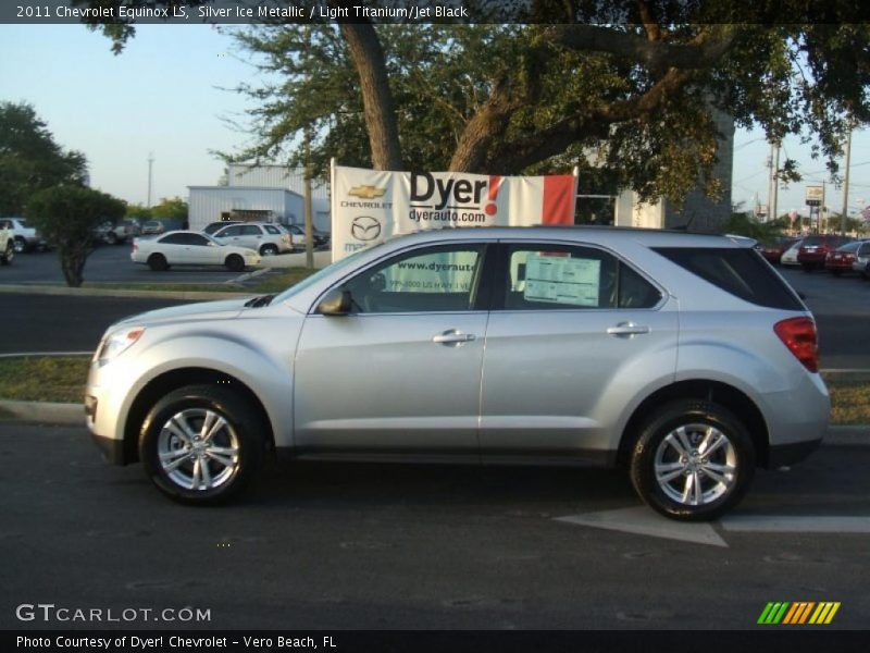 Silver Ice Metallic / Light Titanium/Jet Black 2011 Chevrolet Equinox LS