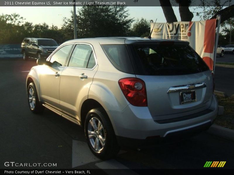 Silver Ice Metallic / Light Titanium/Jet Black 2011 Chevrolet Equinox LS
