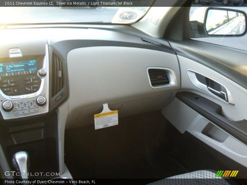 Silver Ice Metallic / Light Titanium/Jet Black 2011 Chevrolet Equinox LS