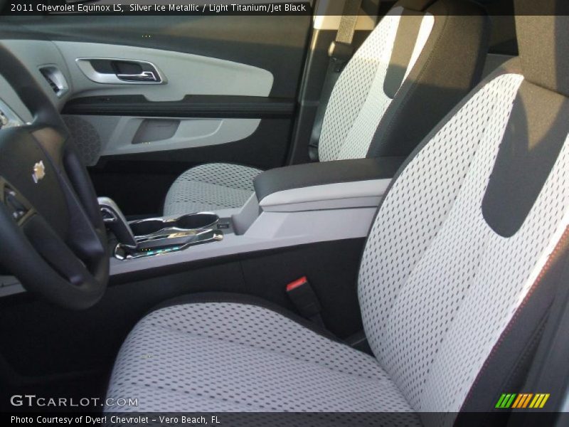 Silver Ice Metallic / Light Titanium/Jet Black 2011 Chevrolet Equinox LS
