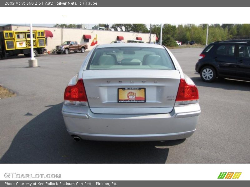 Silver Metallic / Taupe 2009 Volvo S60 2.5T AWD