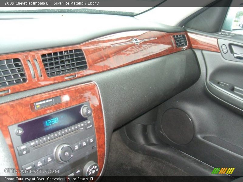 Silver Ice Metallic / Ebony 2009 Chevrolet Impala LT