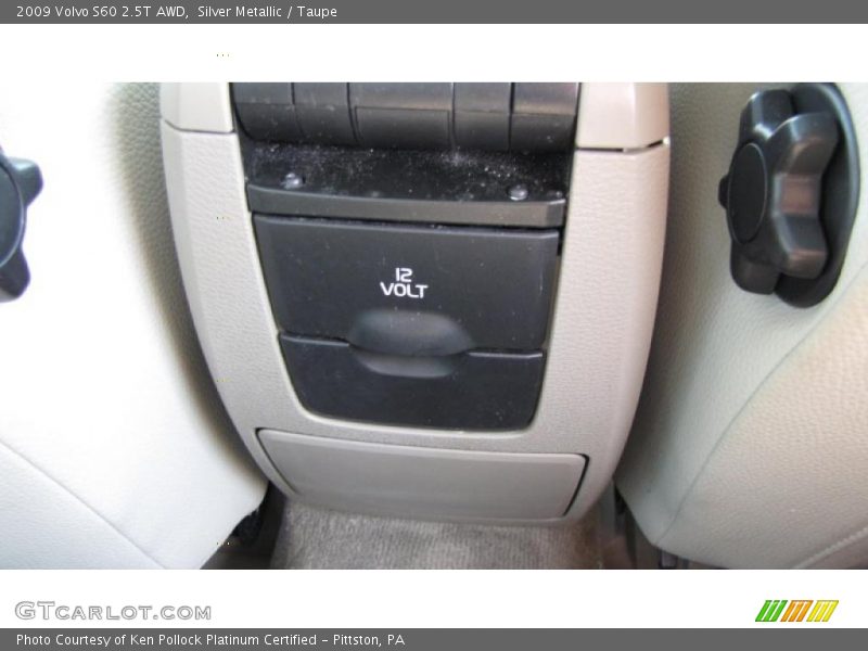 Silver Metallic / Taupe 2009 Volvo S60 2.5T AWD