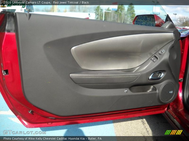 Door Panel of 2010 Camaro LT Coupe