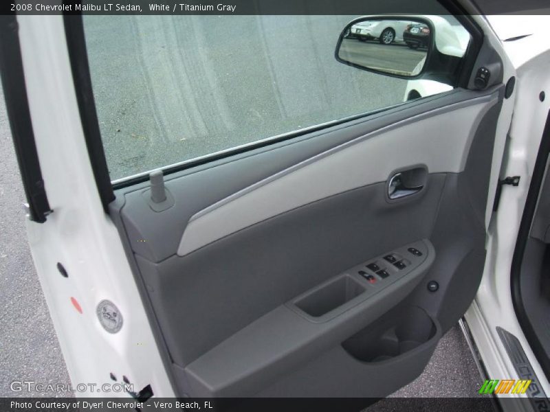 White / Titanium Gray 2008 Chevrolet Malibu LT Sedan
