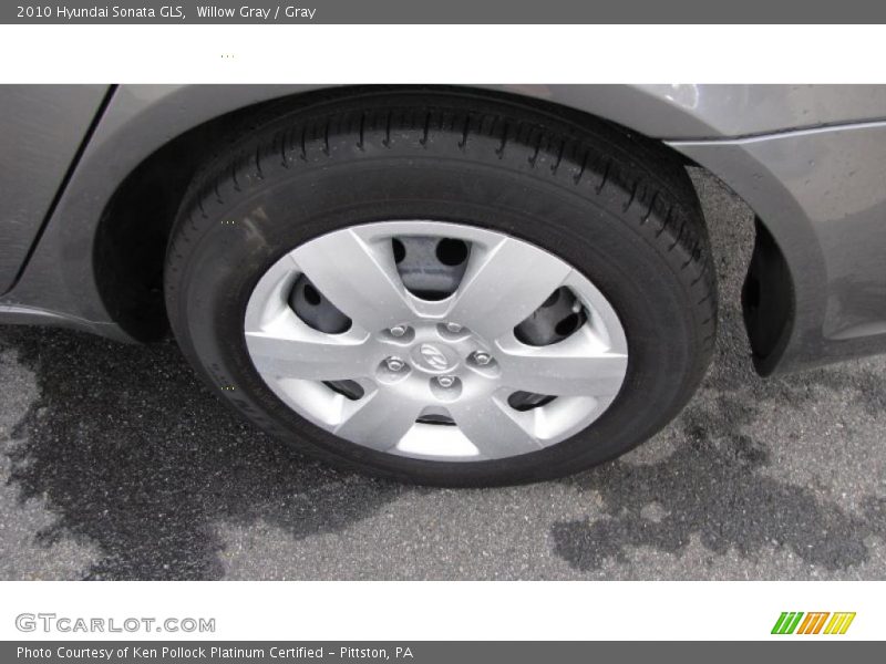 Willow Gray / Gray 2010 Hyundai Sonata GLS