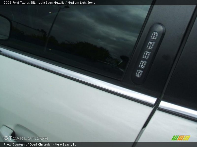 Light Sage Metallic / Medium Light Stone 2008 Ford Taurus SEL