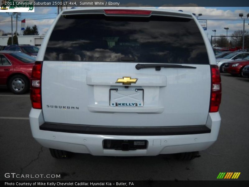 Summit White / Ebony 2011 Chevrolet Suburban 2500 LT 4x4
